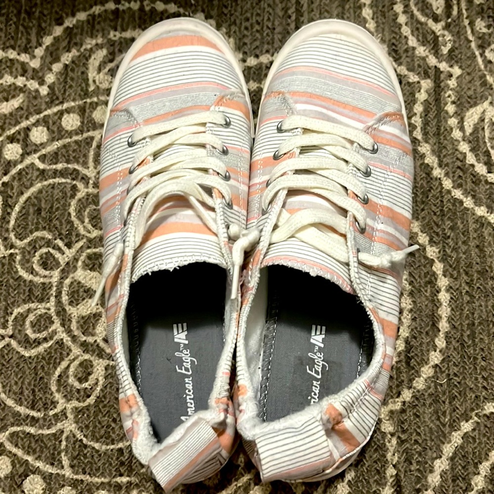 Women’s American Eagle slip on sneakers